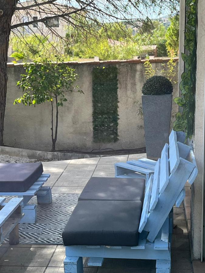 Le Bonheur Avec Piscine Et Jardin Villa Каси Екстериор снимка
